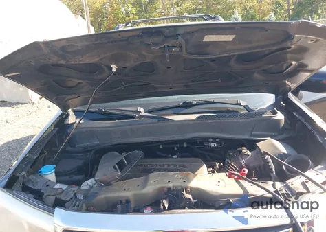 2015 Honda Pilot Touring from USA, damaged, VIN 5FNYF4H99FB018096